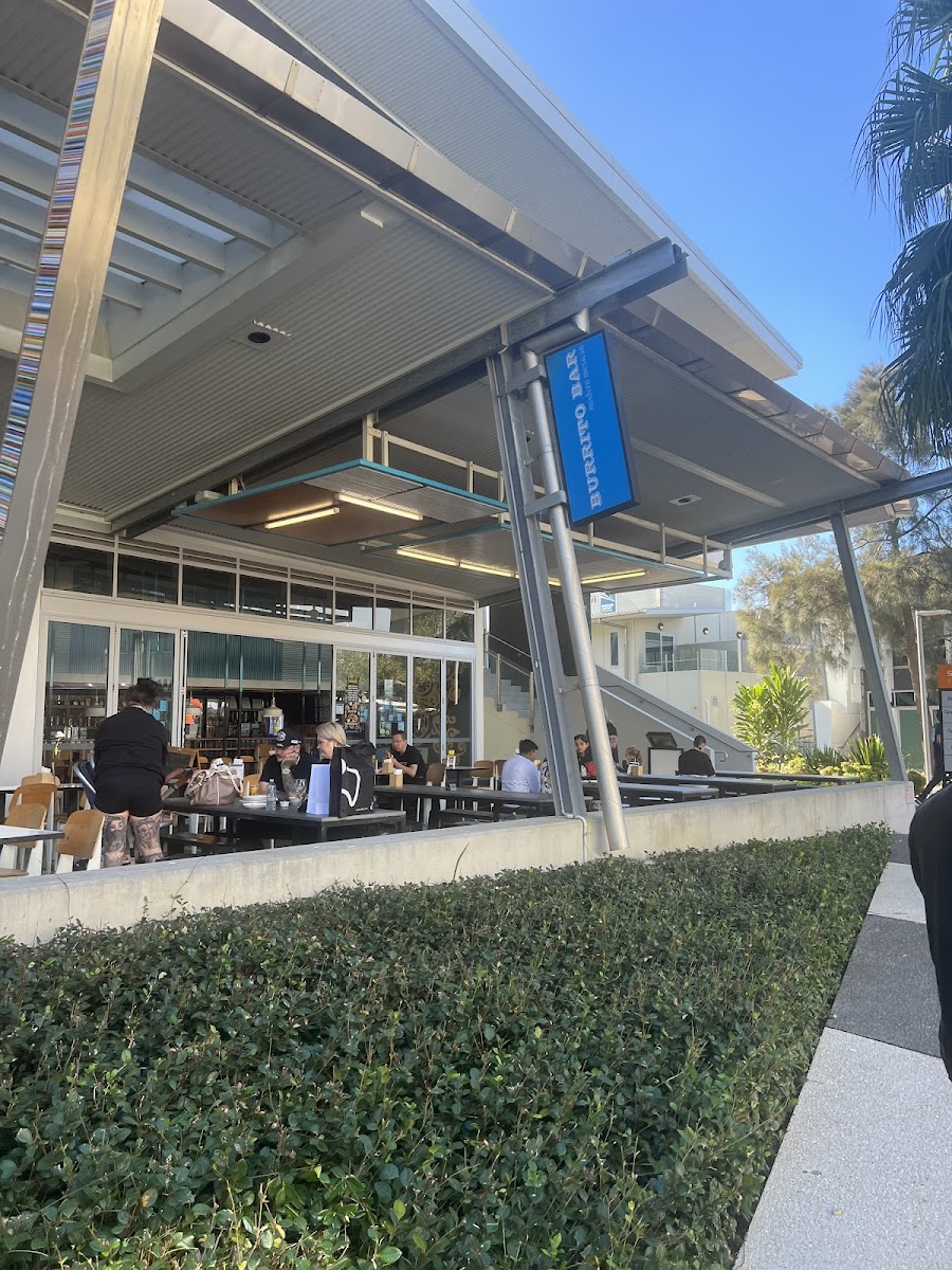 Burrito Bar Skygate Dfo Photo 4